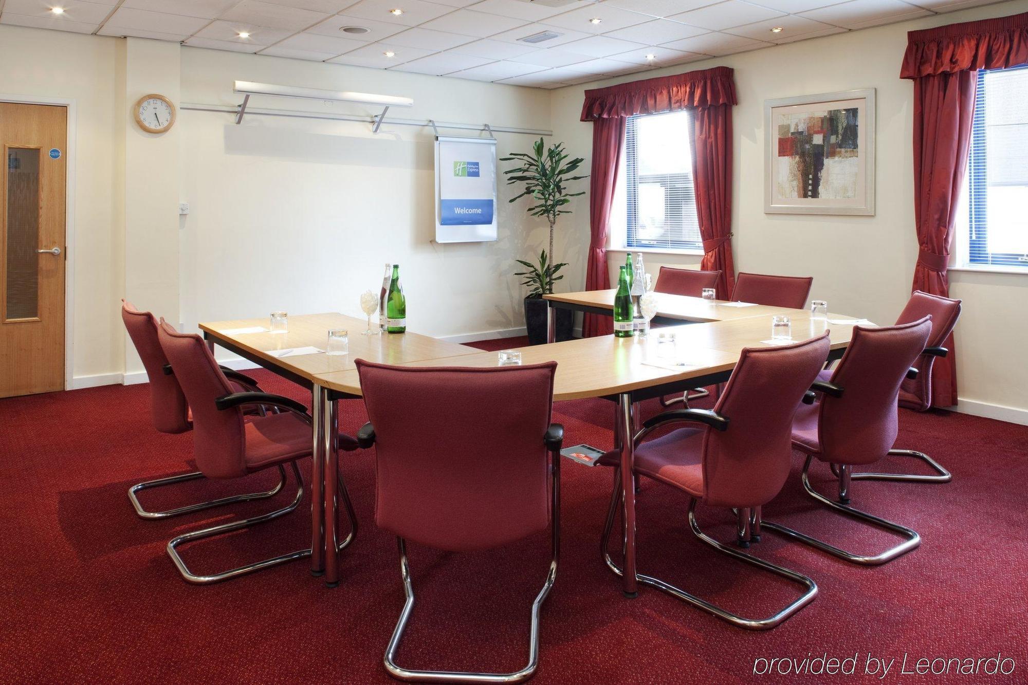 Holiday Inn Express Park Royal By Ihg London Fasilitas foto