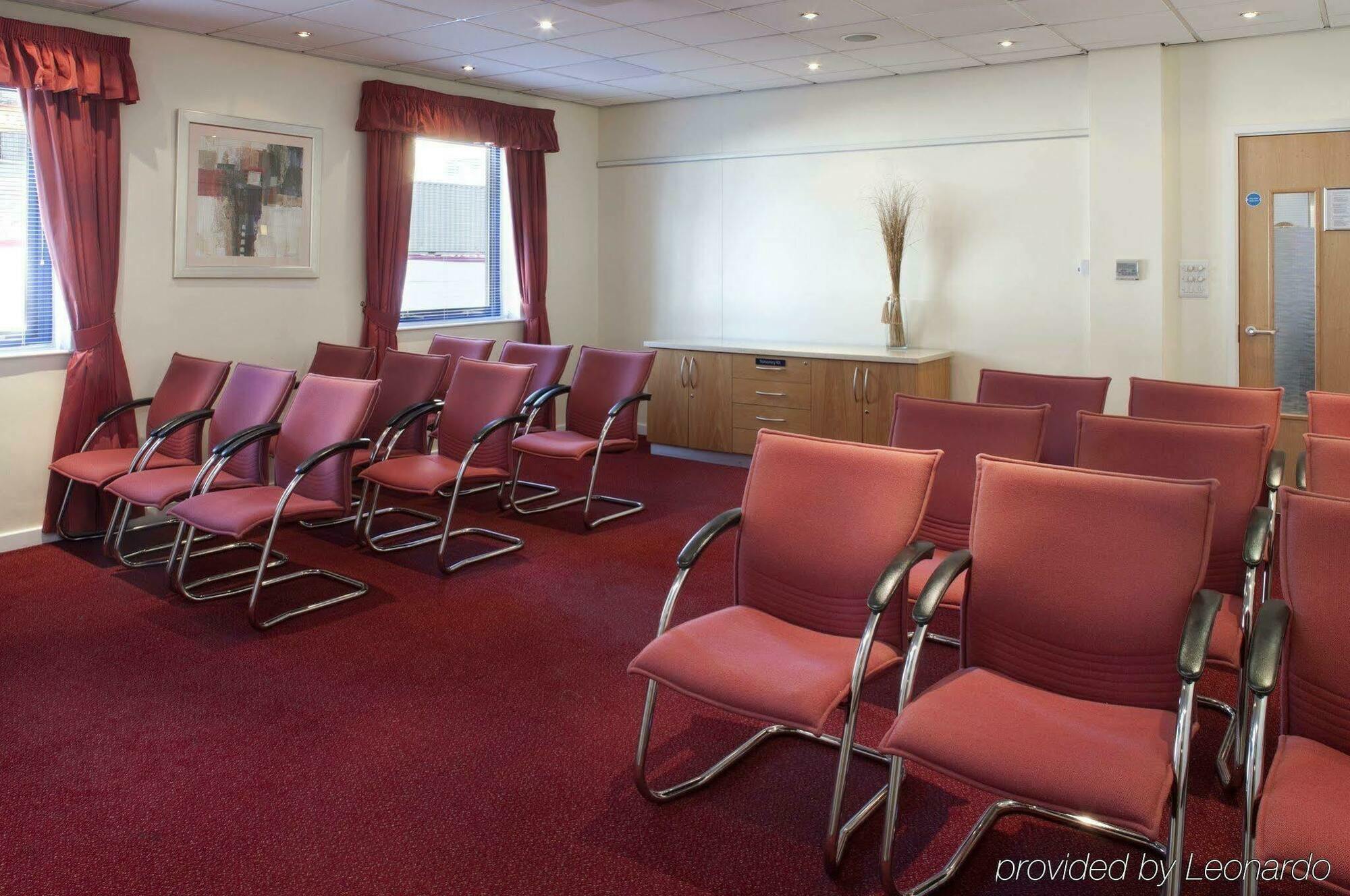 Holiday Inn Express Park Royal By Ihg London Fasilitas foto